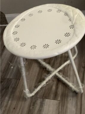 White Metal Folding Stool with Floral Cutouts